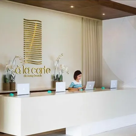 Romantic Apt With Seaview - Beachfont Da Nang Exterior photo