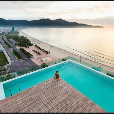 Romantic Apt With Seaview - Beachfont Da Nang Exterior photo