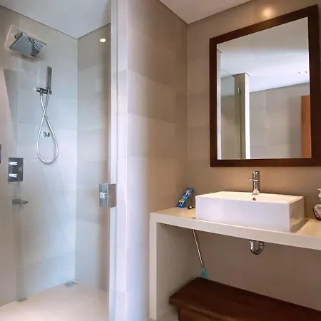Romantic Apt With Seaview - Beachfont Da Nang Exterior photo
